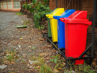 Trash in tourist attractions 