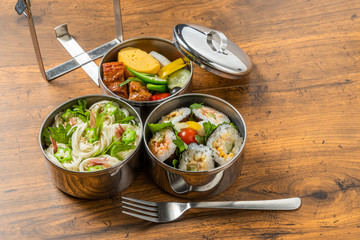 そうめん　ひやむぎ　Japanese very thin noodle(Somen)