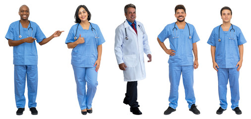 5 motivierte männliche und weibliche internationale Ärzte und Krankenschwestern