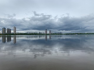 wide river in the city