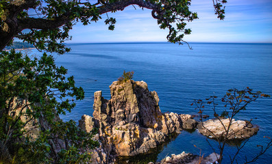 Klifowe wybrzeże Bornholmu - duńskiej wyspie na Bałtyku © slawjanek