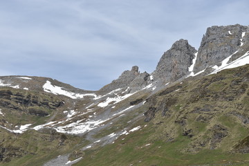 Klausenpass in der Schweiz Berglandschaft 8.5.2020