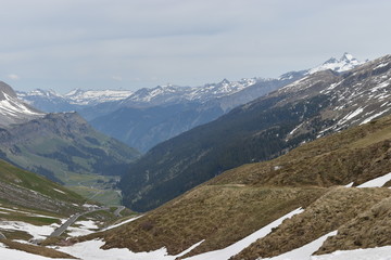 Klausenpass in der Schweiz Berglandschaft 8.5.2020