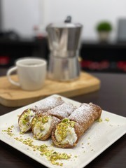 Cannoli