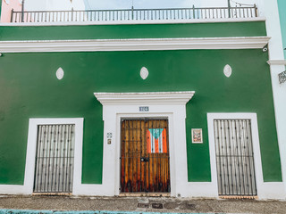 old San Juan door - obrazy, fototapety, plakaty