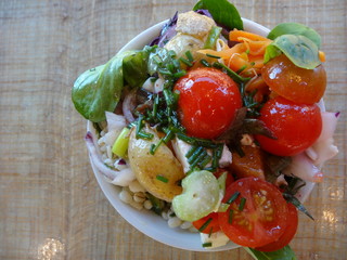 Bowl with a delicious healthy, vegetarian and vegan salad