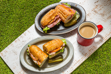 ローストした鴨肉のサンドウィッチ　Roasted duck ham  sandwich