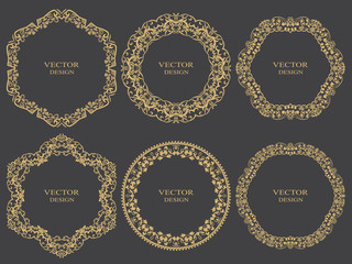 Set circular baroque ornament.