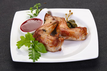 Roasted rabbit legs