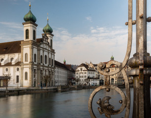 Jesuitenkirche Luzern vom Rathaussteg