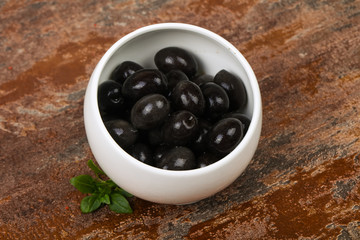 Black olives in the bowl