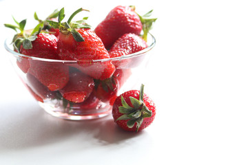 fresh strawberries in a bowl close up