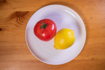 トマトとレモン