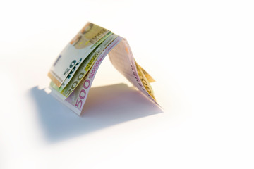 Buy house, finance, paper money, crisis, broker, inflation, Covid-19, percentage, security, fire, investor.