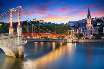 Obraz premium Lyon. Cityscape image of Lyon, France during sunset.