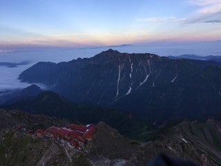 日本　北アルプス　槍ヶ岳