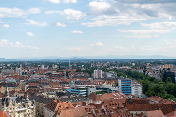 Blick über die Stadt Graz im Frühling