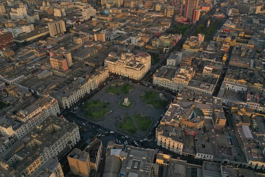 San Mart&iacute;n Square - Lima , Per&uacute; 