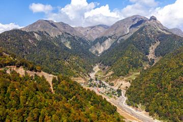 Fototapeta na wymiar View of the Caucasus Mountains in sunny day