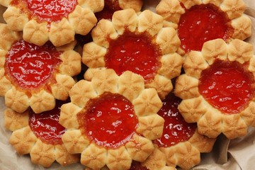 Delicious fresh cookies with strawberry jam macro