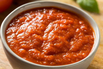 Fresh Organic Basil Tomato Pizza Sauce