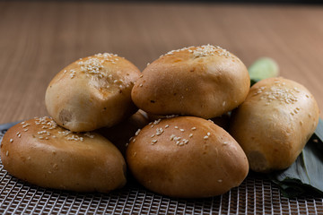 Bread baked and stuffed with sausage and tomato. Hot dog roast. Brazilian snack.