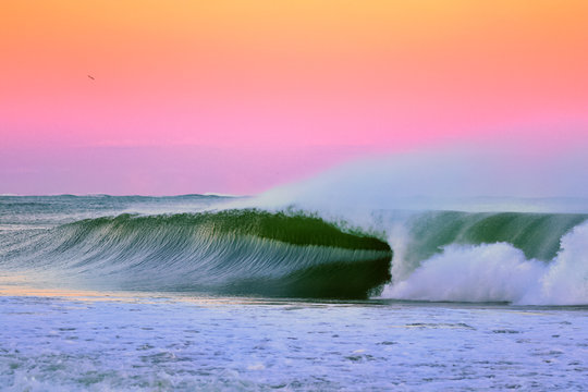 Barrel Wave