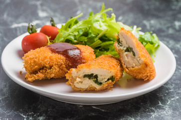 鶏肉の大葉揚げ