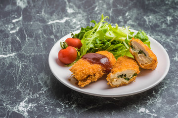 鶏肉の大葉揚げ