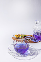 きれいになるハーブティー　Colorful herb tea