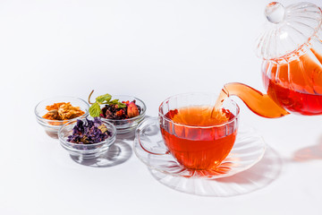 きれいになるハーブティー　Colorful herb tea