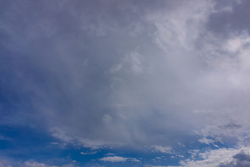 Fototapeta na wymiar 真冬の空と雲(２月)