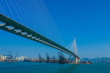 Fototapeta na wymiar Ting Kau bridge