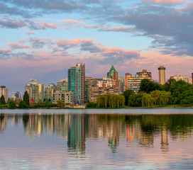 Fototapeta na wymiar Stanley Park, Vancouver, British Columbia, Canada, during sunset