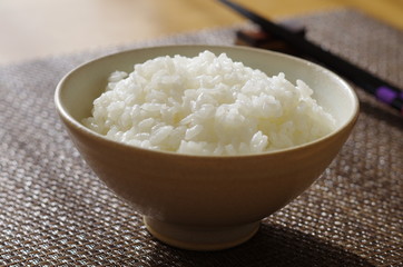 炊き立ての白いご飯（新米）