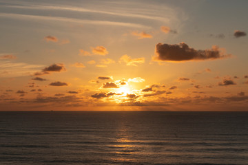 Atardecer en la costa Bizkaina.