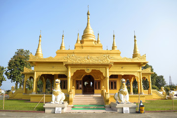 Golden Pagoda, Namsai, Arunachal Pradesh, India - obrazy, fototapety, plakaty