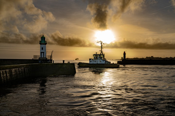 France - Bretagne - Janvier 2020 - remorqueur au port de Saint-Nazaire