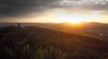 Obraz na płótnie Canvas landschaft Sonnenuntergang drohe
