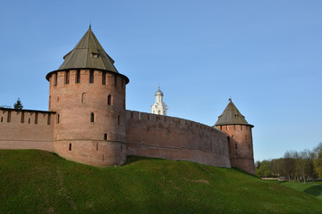 Fototapeta premium Novgorod Kremlin. Veliky Novgorod. Fedorovskaya and Metropolitan towers. Spring view