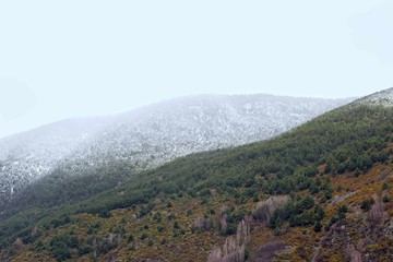 Obraz premium View of a mountain while snowing in Andorra