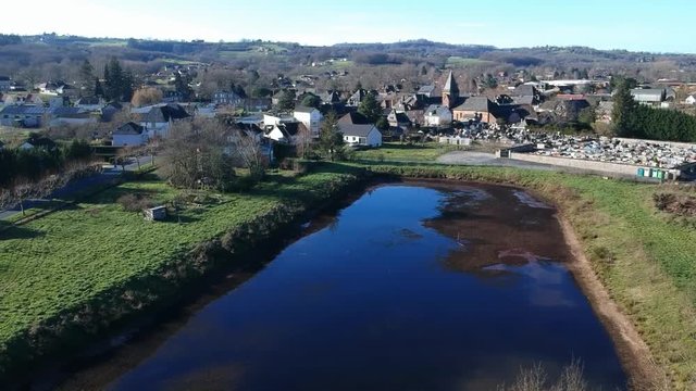 Varetz (Corr&egrave;ze, France) - Vue a&eacute;rienne du village