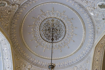 A creative design of the patina on the ceiling