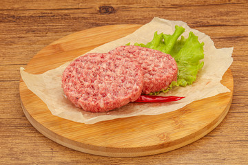 Raw beef cutlet for burger