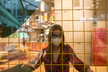 schöne Frau in der Stadt Berlin