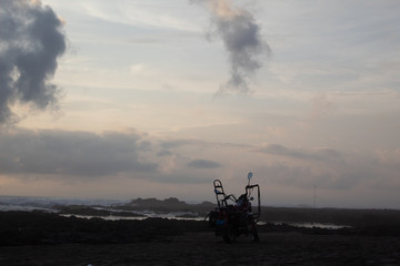 Fototapeta premium sunset in the beach