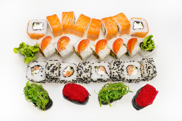 Large set of Japanese rolls for two according to the traditional recipe of Sudoku, Gunkan, Tobika, Chukka