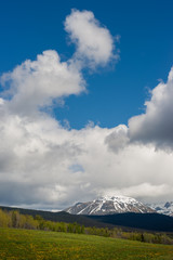 Fototapeta premium Wide Canadian Sky in the Mountains