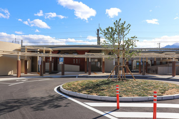 Fototapeta premium 塩崎駅前広場（山梨県甲斐市）