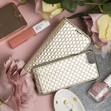 CANTERBURY, UNITED KINGDOM - Jan 01, 2018: Phone Case Flatlays